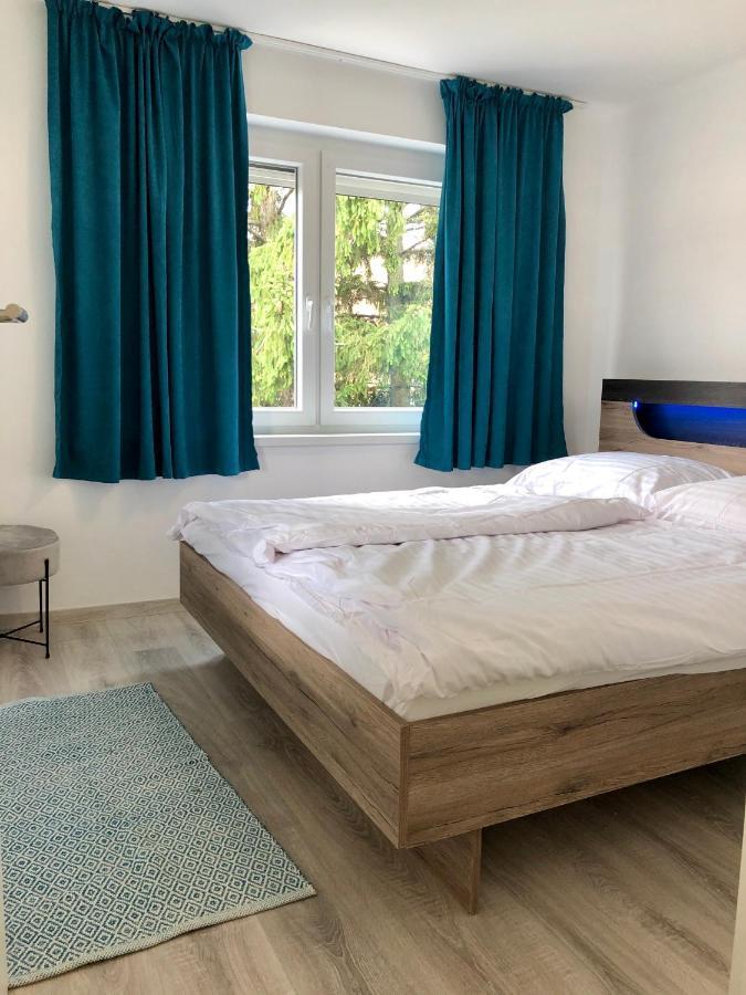Janos Apartman Балатонфюред Экстерьер фото